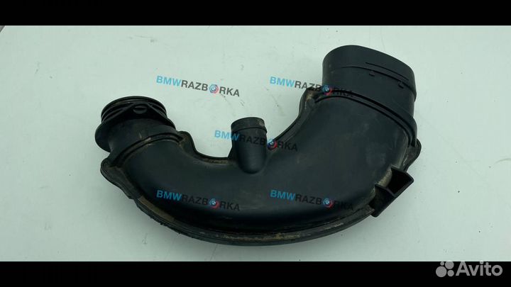 Патрубок чистого воздуха (к турбине) BMW 5