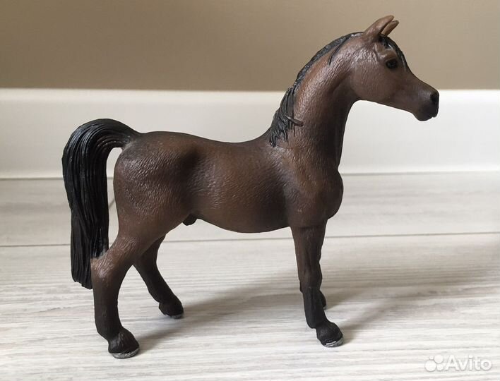 Фигурка Schleich Арабский жеребец