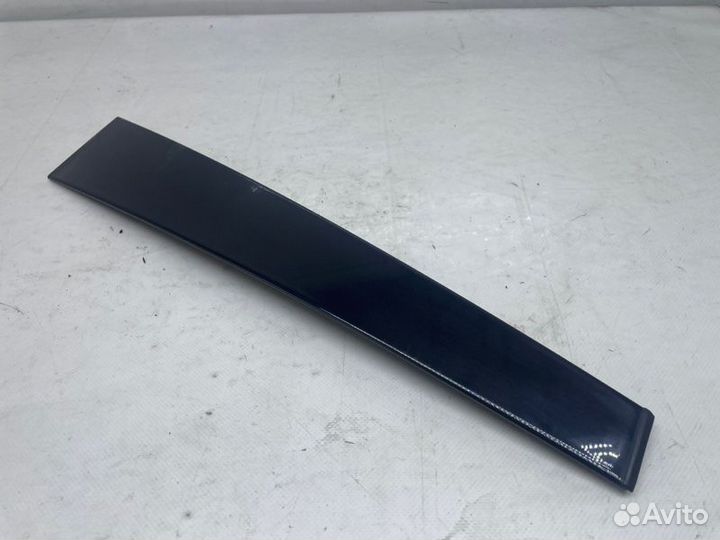 Накладка на дверь задняя левая Mercedes-Benz E