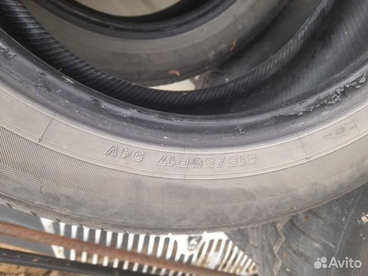 Yokohama BluEarth E70 215/55 R17