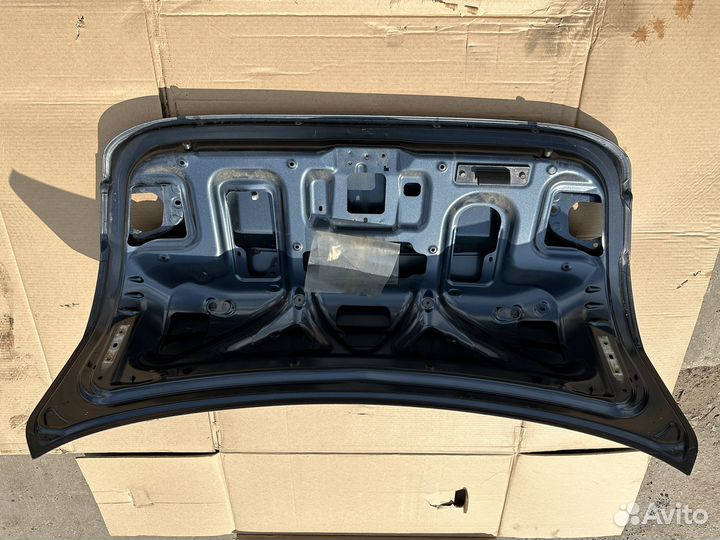 Крышка багажника Nissan Almera g15