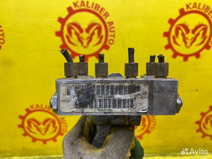 Распределитель тормозных сил Dodge Stratus 2.4 EDZ