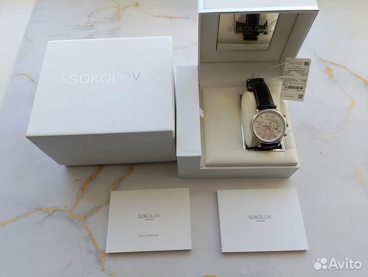 Мужские серебряные часы Швецария новые