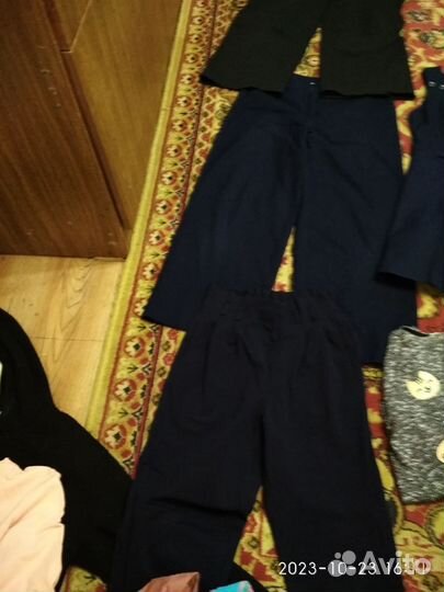 Бесплатно двапскета вещей С 12до14лет