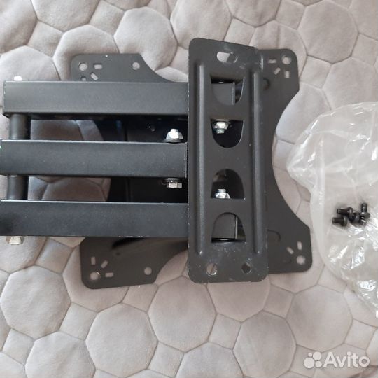 Кронштейн для телевизора поворотный