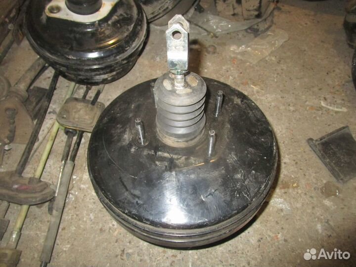 Вакуумник Infiniti FX/QX70