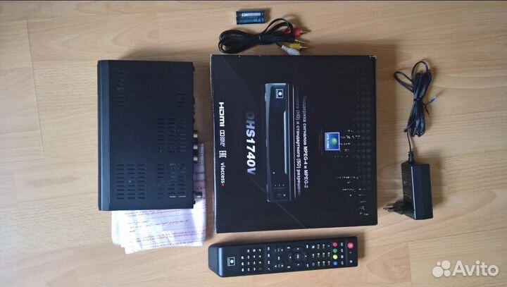 Приёмник НТВ+ Opentech OHS1740V