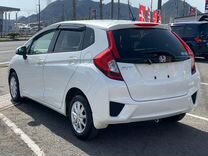 Honda Fit 1.3 CVT, 2013, 37 000 км, с пробегом, цена 721 000 руб.