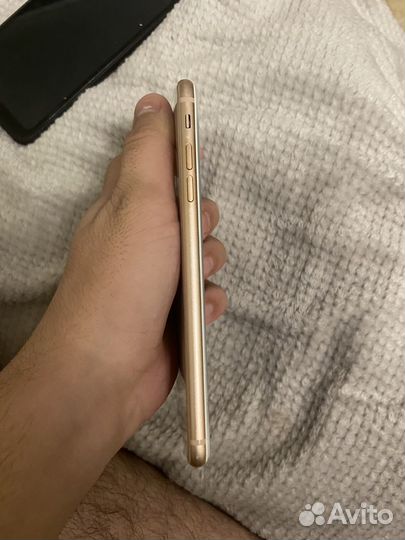 iPhone 8 Plus, 64 ГБ