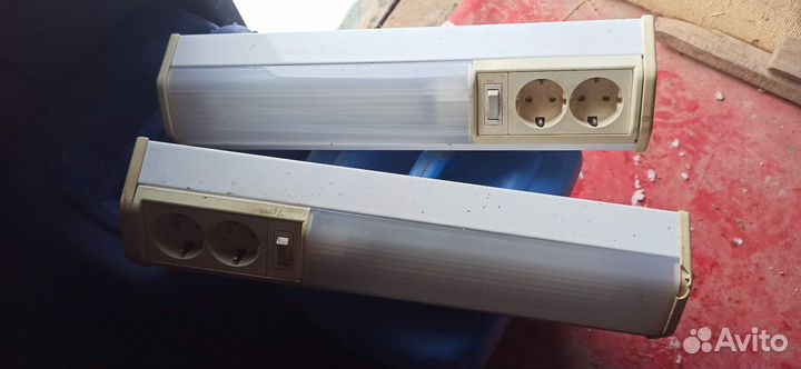 Кран, полка, лампы