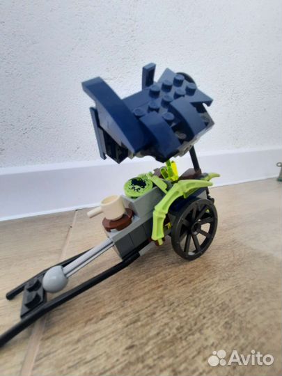 Lego Ninjago Дракон мастера Ву