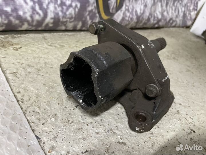 Кронштейн полуоси привода Шрус Laguna 2 Лагуна 1.8