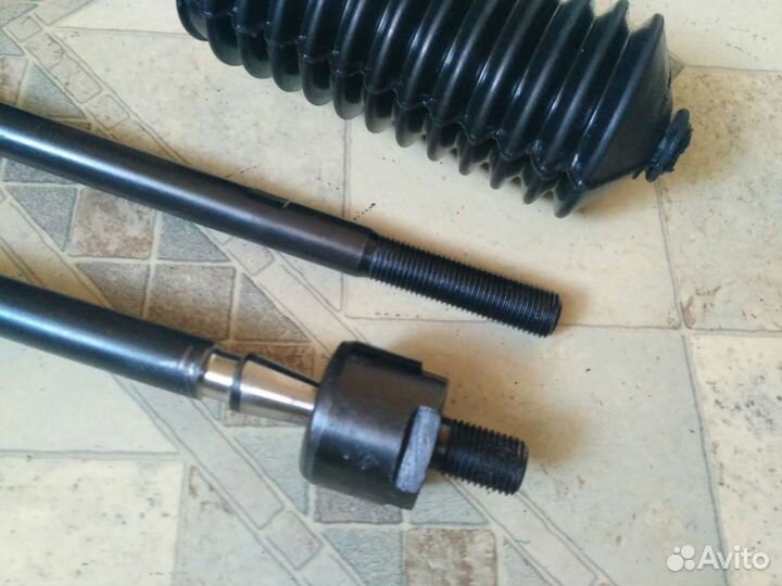 Рулевые тяги Иж Ода 2126 2717 с пыльниками 2 шт