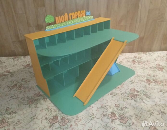 Парковка гараж для машинок