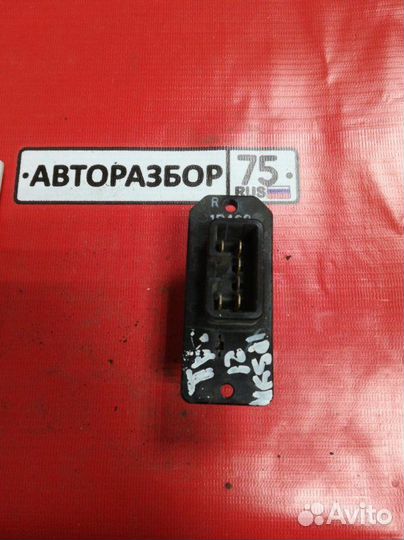 Реостат печки задний Toyota Ipsum ACM21W 2azfe