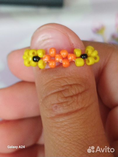 Делаю на заказ кольца,фигурки,и тд все из бисера