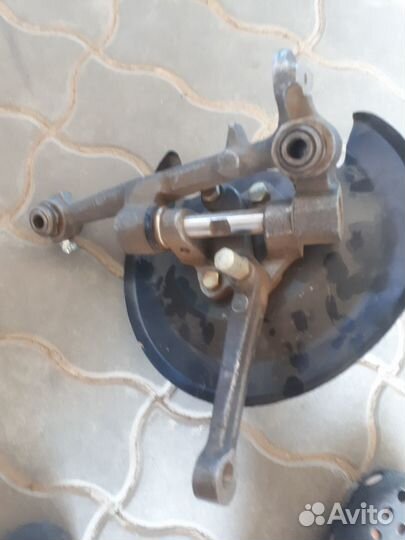 Кулак поворотный в сборе Волга-2410