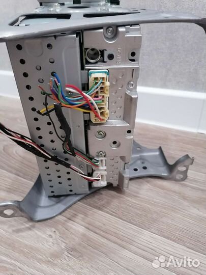 Штатная магнитола toyota prius 20