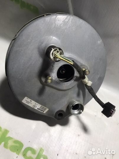 Вакуумный усилитель тормозов mercedes w208