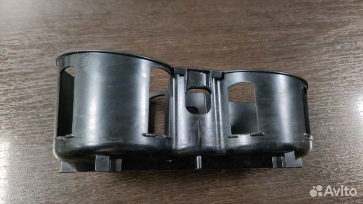 Подстаканник Mercedes Gl 320 Cdi 164 642.940 2008