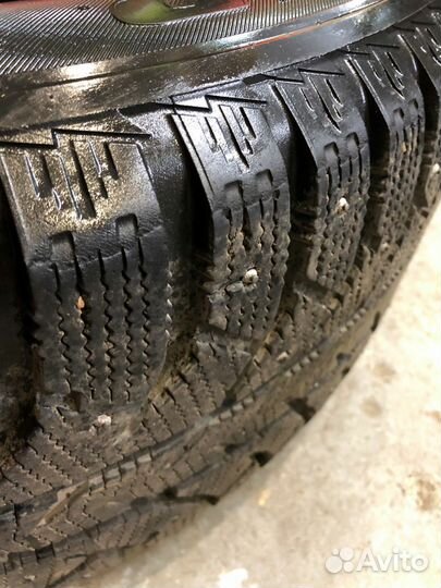 Bridgestone Ice Cruiser 7000 285/60 R18 116T