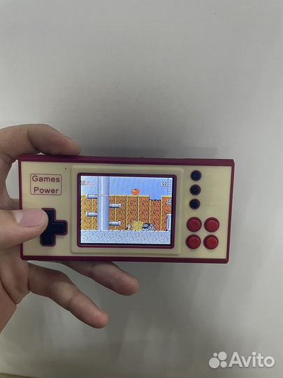 Портативная игровая консоль