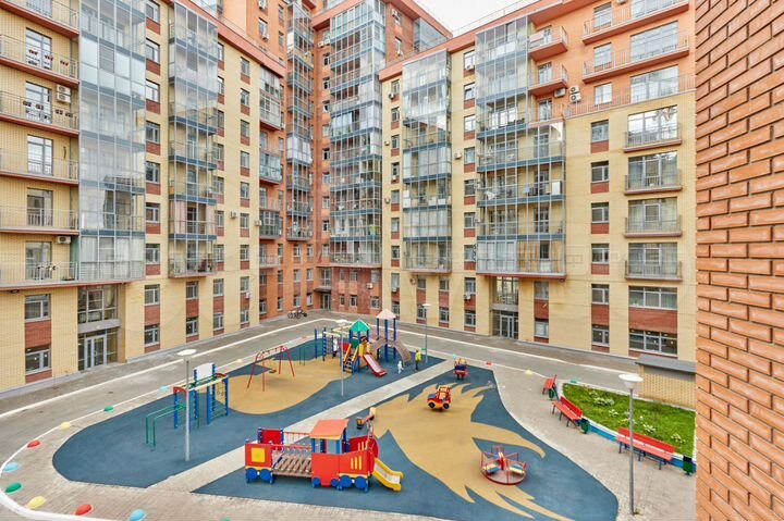 4-к. квартира, 139,2 м², 3/7 эт.