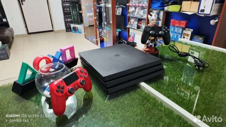 Sony PS4 PRO 1TB(7208) +400 Игр Делюкс/2 Геймпада