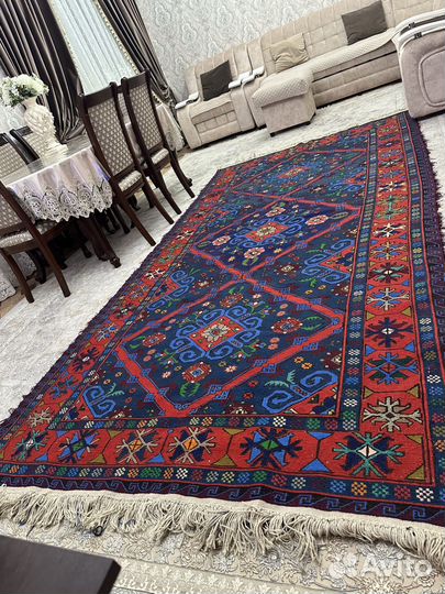 Ковер ручной работы