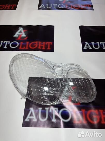 Стекла фар Mercedes Benz E-Class W211 2002-2009