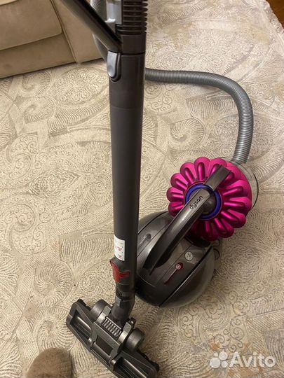 Пылесос dyson