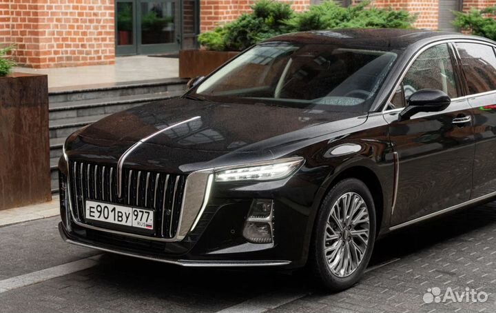 Требуется водитель бизнес класс