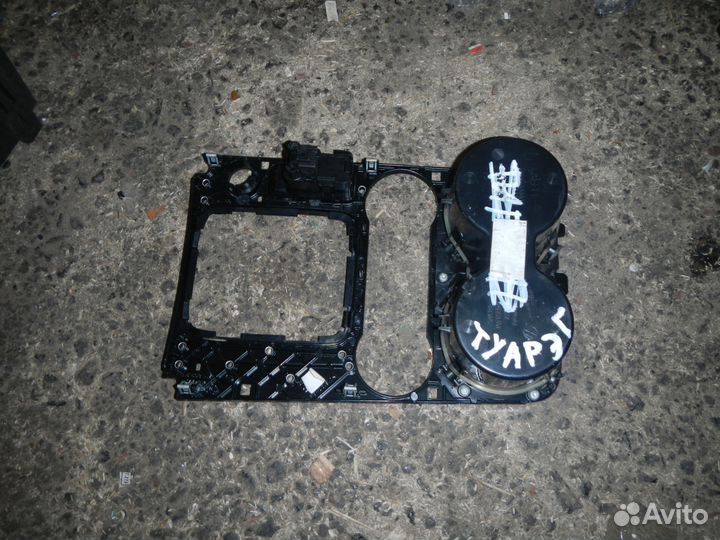 Накладка декоративная для Volkswagen Touareg