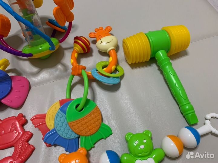 Игрушки, погремушки пакетом