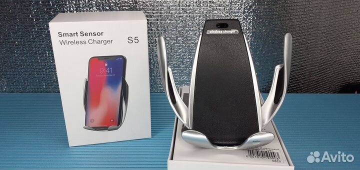 Держатель с беспроводной зарядкой Smart Sensor