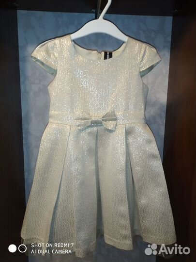 Нарядное платье для девочки