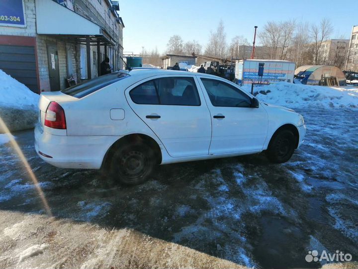 Запчасти Б/У Skoda Octavia лифтбек 1.6 BSE (1Z A5)