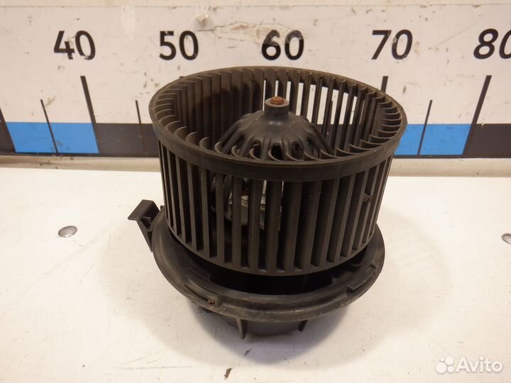 Моторчик отопителя Nissan Micra K12E CGA3DE