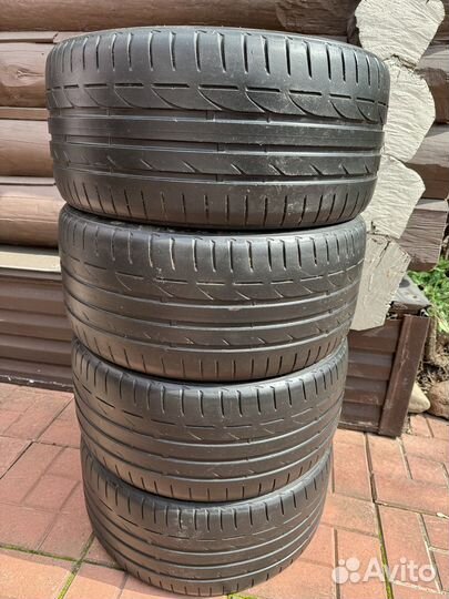 Bridgestone Potenza S001 255/35 R19