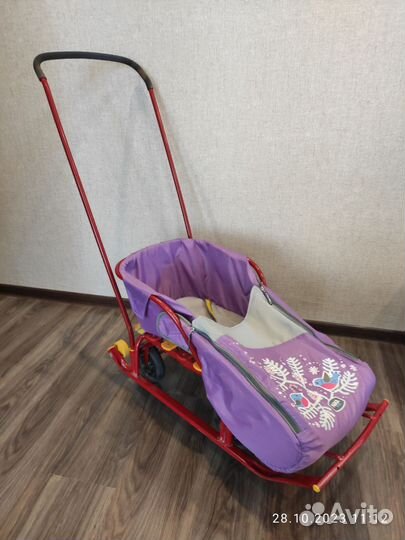 Детские санки с колесами