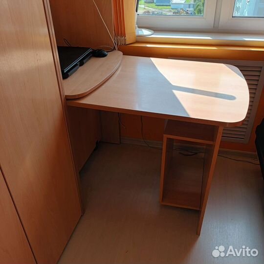 Детская кровать чердак с комодом