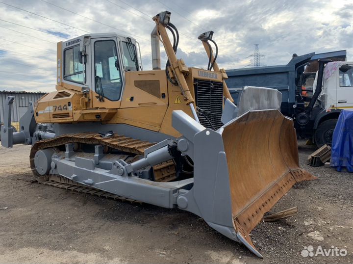 Liebherr PR 744 Litronic, 2007