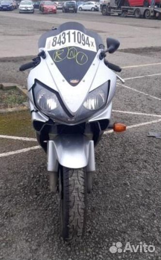 В разборе мотоцикл Honda CBR 600 F4i