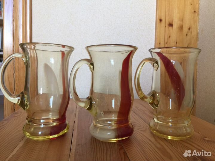 Фужеры, кружки, стаканы, кувшин