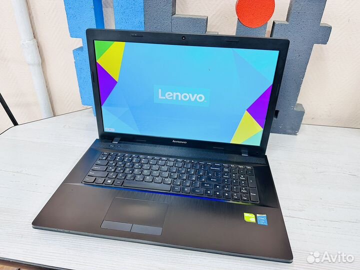 Игровой ноутбук 17.3 core i3 8gb nvidia