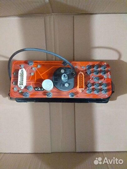 Щиток приборов 2109