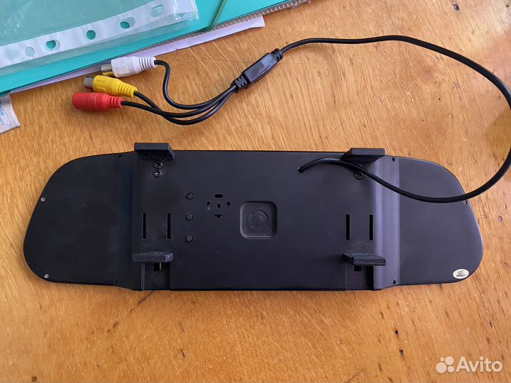 Продам зеркало заднего вида с монитором