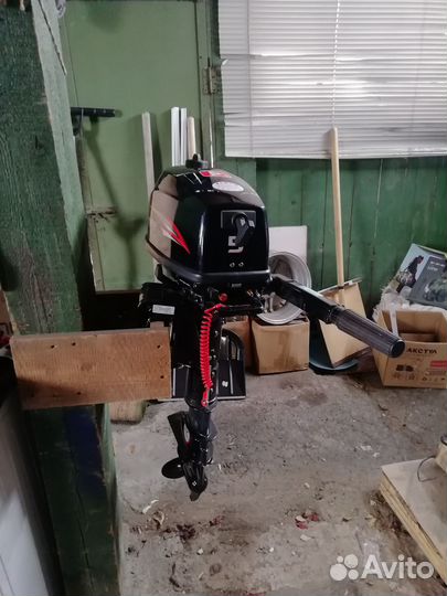 Лодочный мотор