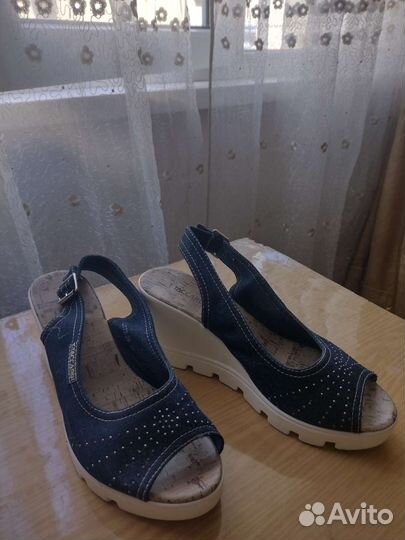 Босоножки