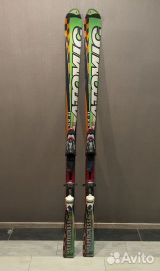 Горные лыжи Atomic 180